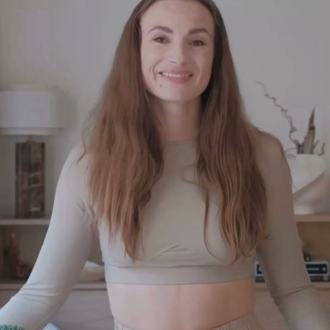 Video af Claudia Rex med Australian Bodycare Kollagenpulver med B12 og C-vitamin – marint kollagenpulver til hud, elasticitet og daglig brug i mad og drikke.