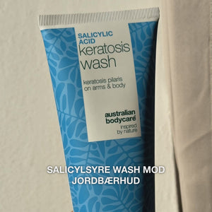 Keratosis Pilaris Body Wash – mod ru hud og små knopper — Keratosis Pilaris Body Wash mod ru hud og knopper fra keratosis pilaris. Med salicylsyre, niacinamid og glycerin for glattere hud.