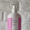 Video af Australian Bodycare Vitamin B12 Body Wash – lyserød gel bodywash, der renser og plejer huden