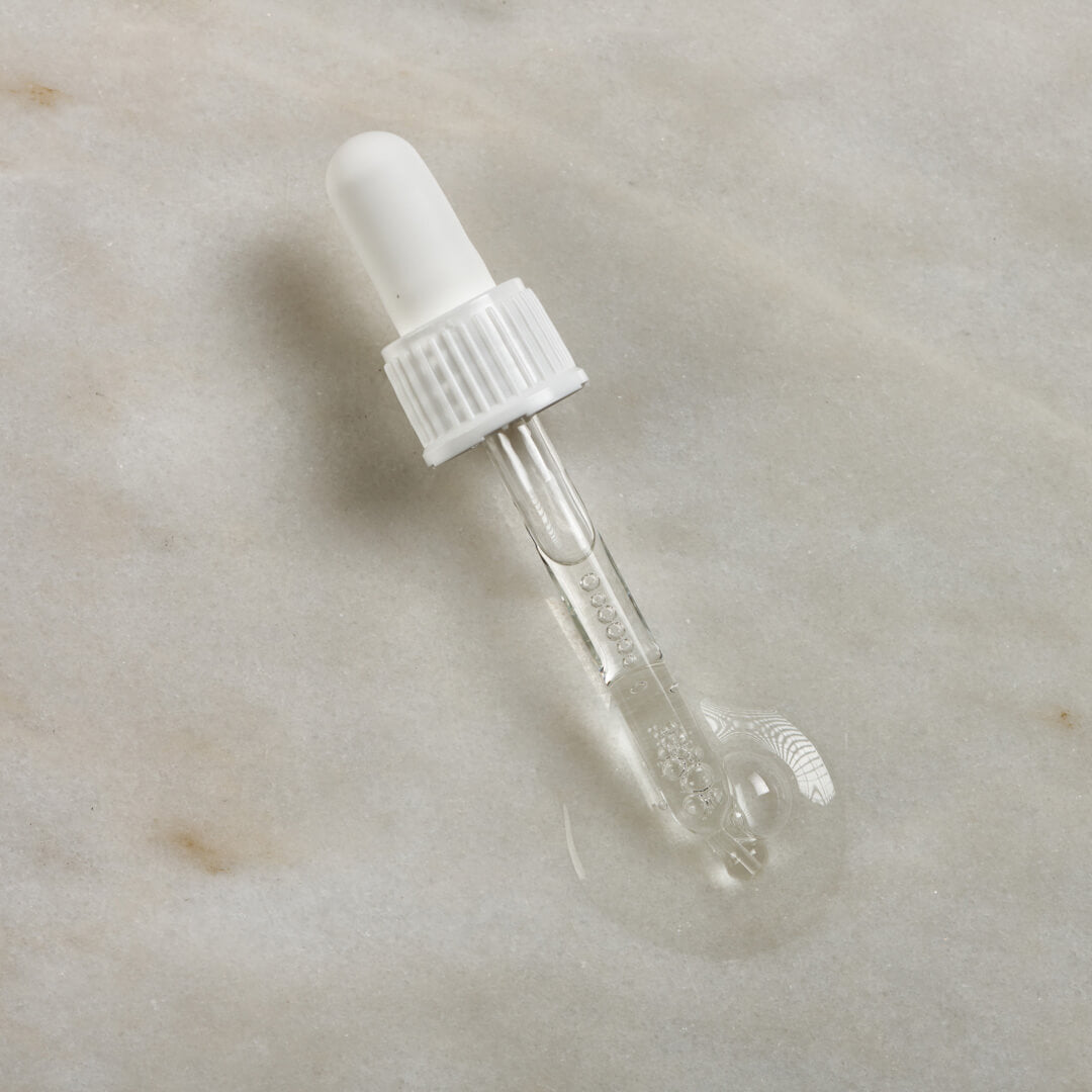 3 Hyaluronsyre Serum for glød og fine linjer — Med Hyaluronsyre 2% & B5 vitamin til fine linjer & dybe furer