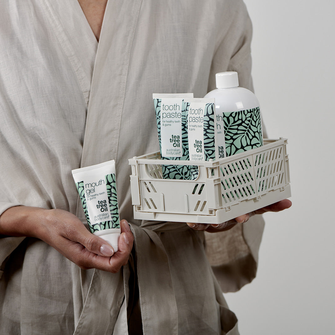 Mundpakken med 4 produkter med Tea Tree Oil - Til daglig pleje ved mundsvamp, paradentose og tandkødsbetændelse