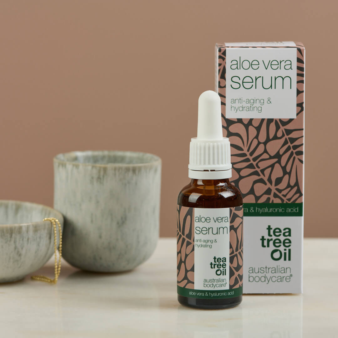 Aloe Vera Bio & C,E, F vitamin Anti age Serum — Serum med Aloe Vera, Tea Tree Oil og Hyaluronsyre mod rynker