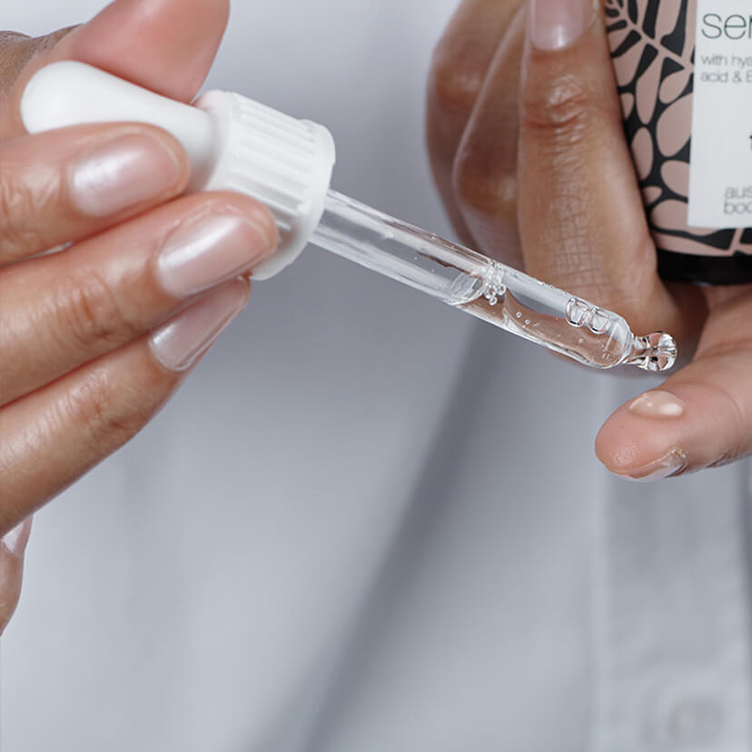 Panthenol Serum til rødme, tør og sart hud — Serum med Provitamin B5 & Niacinamid til pleje af rødme & rosacea